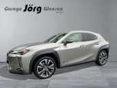 First vehicle image