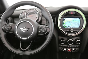 Vehicle image MINI Cabrio F57 1.5i Cooper