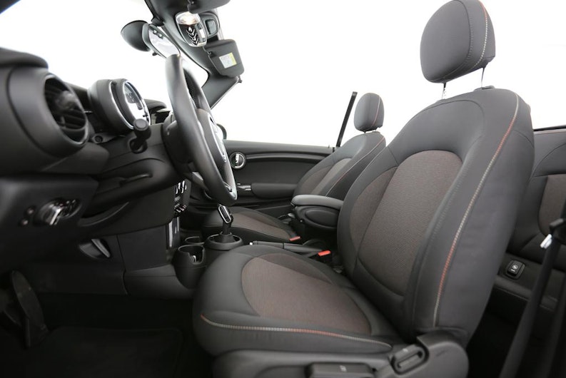 Vehicle image MINI MINI