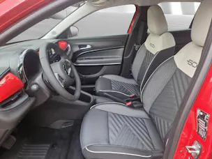 Fiat 600 1.2 Hybrid 136 Cult