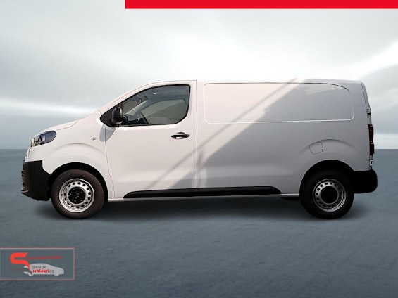 Vehicle image 5 Vehicle image 5