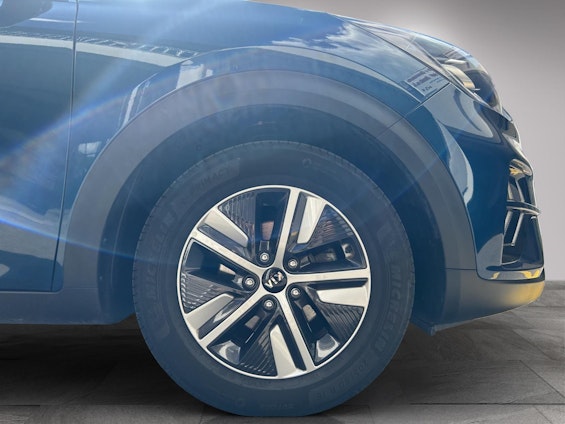 Vehicle image 20 Vehicle image 20