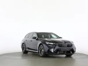 BMW M5 xDrive Touring