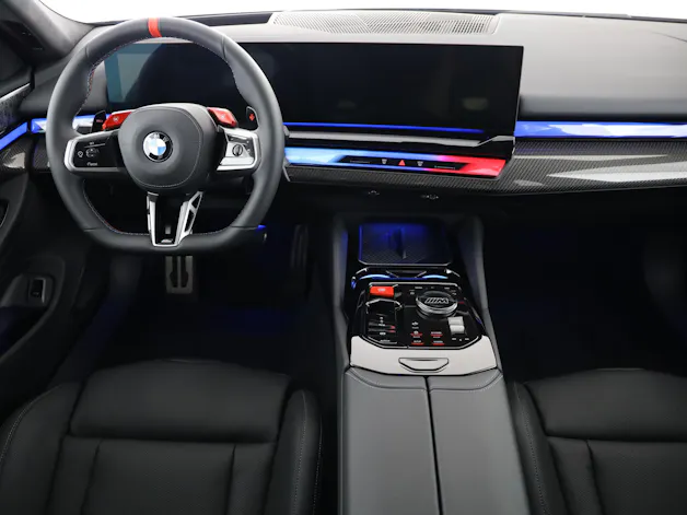 BMW M5 xDrive Touring