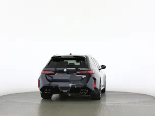 BMW M5 xDrive Touring