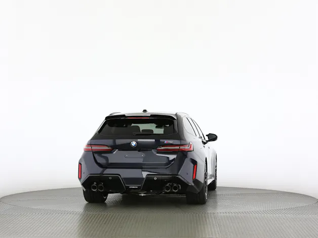 BMW M5 xDrive Touring