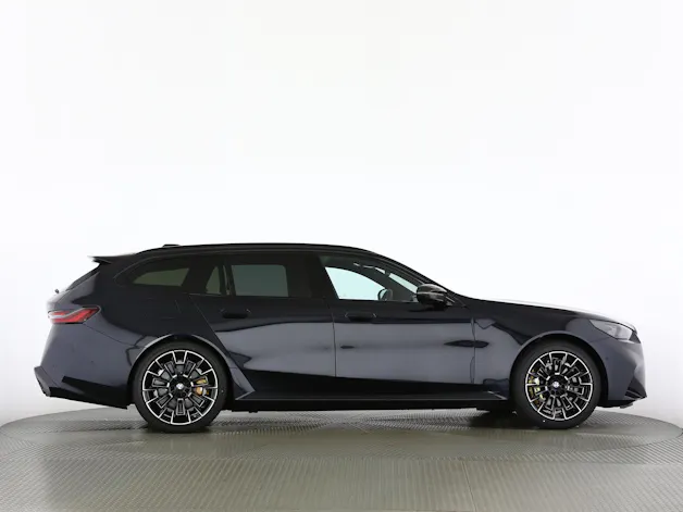 BMW M5 xDrive Touring
