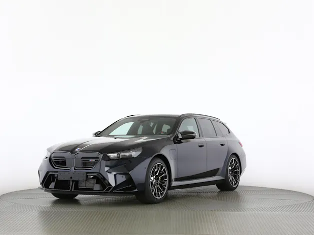 BMW M5 xDrive Touring