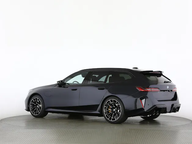 BMW M5 xDrive Touring