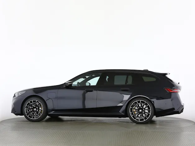 BMW M5 xDrive Touring