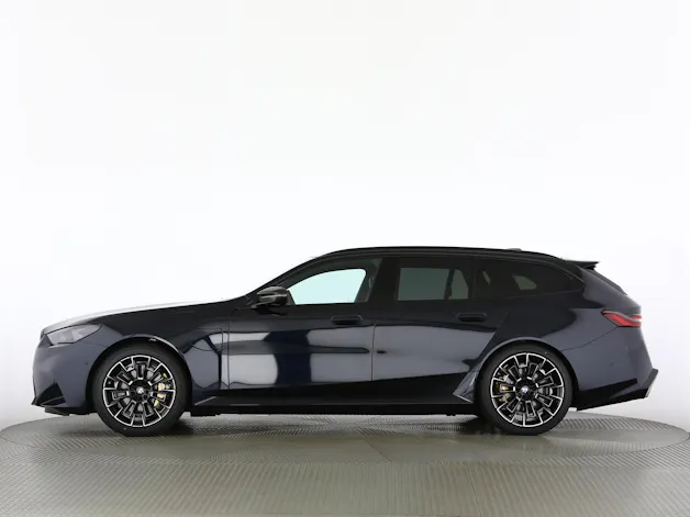 BMW M5 xDrive Touring