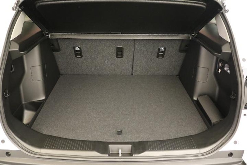 Vehicle image SUZUKI S-CROSS