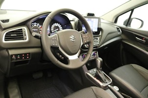 Vehicle image SUZUKI S-Cross 1.4 T Compact Top Hybrid 4x4