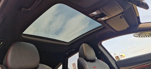 Vehicle image 14 Vehicle image 14