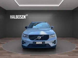 Volvo XC40 2.0 B4 MH Plus Dark