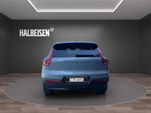 Volvo XC40 2.0 B4 MH Plus Dark