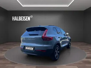 Volvo XC40 2.0 B4 MH Plus Dark
