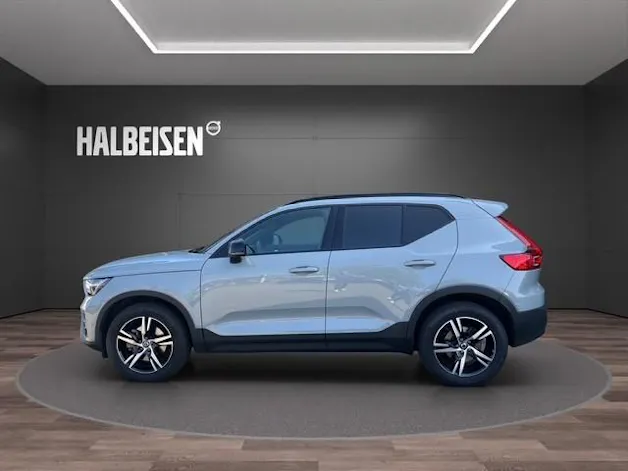 Volvo XC40 2.0 B4 MH Plus Dark