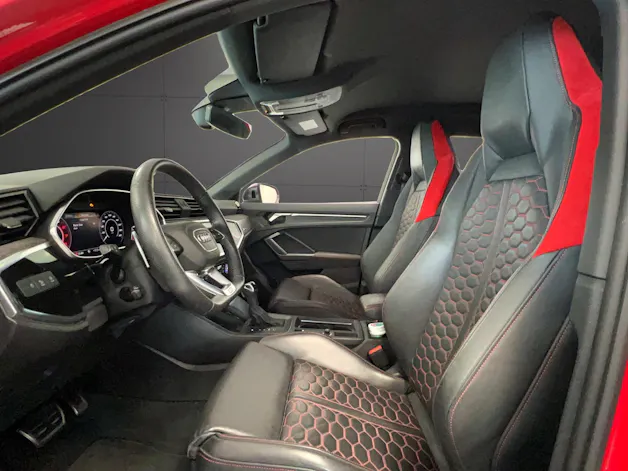 Audi RS Q3 2.5 TFSI quattro S tronic