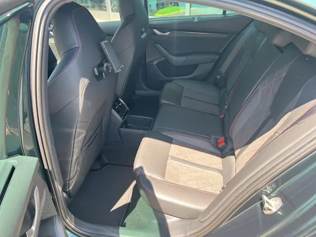 Škoda Octavia Combi 2.0 TSI DSG RS
