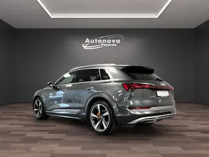 Audi e-tron S quattro