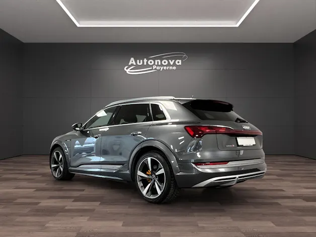 Audi e-tron S quattro