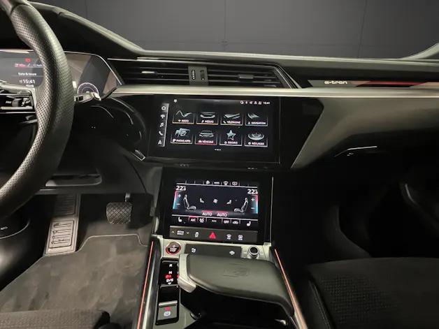 Audi e-tron S quattro