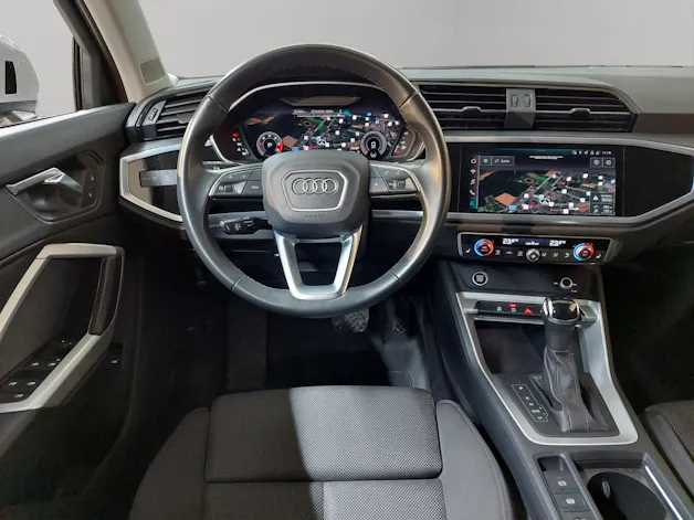 Audi Q3 35 TDI S line quattro S-tronic
