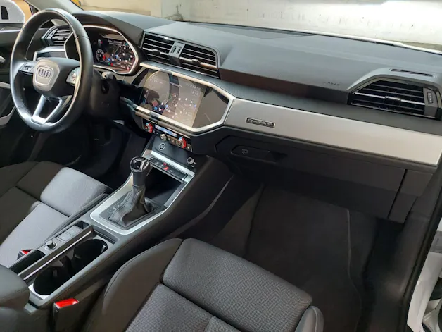 Audi Q3 35 TDI S line quattro S-tronic