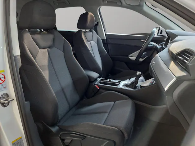 Audi Q3 35 TDI S line quattro S-tronic