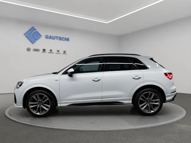 Audi Q3 35 TDI S line quattro S-tronic