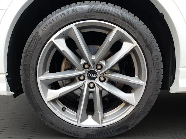 Audi Q3 35 TDI S line quattro S-tronic