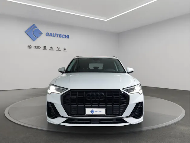 Audi Q3 35 TDI S line quattro S-tronic