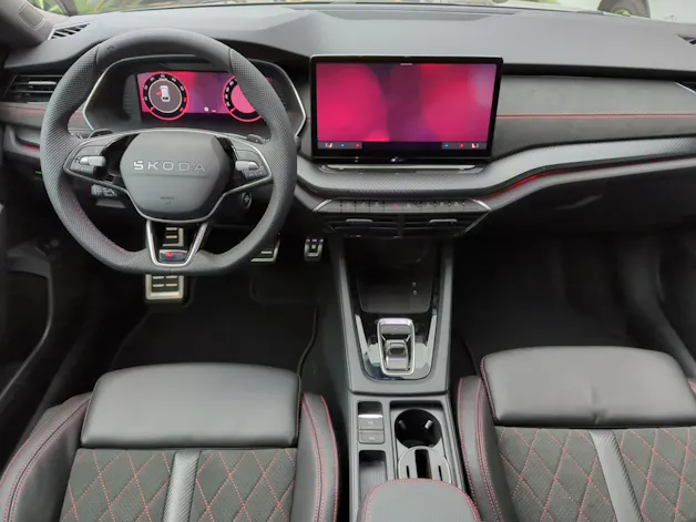 Škoda Octavia Combi 2.0 TSI DSG RS