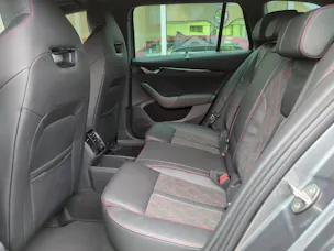 Škoda Octavia Combi 2.0 TSI DSG RS