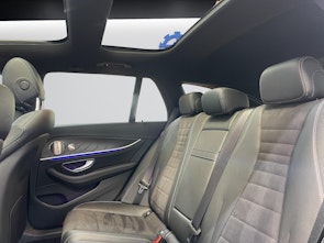 Vehicle image MERCEDES-BENZ E 220 d Swiss Star AMG Line 4matic Kombi