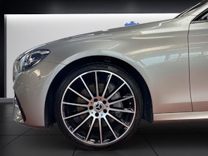 Vehicle image MERCEDES-BENZ E 220 d Swiss Star AMG Line 4matic Kombi