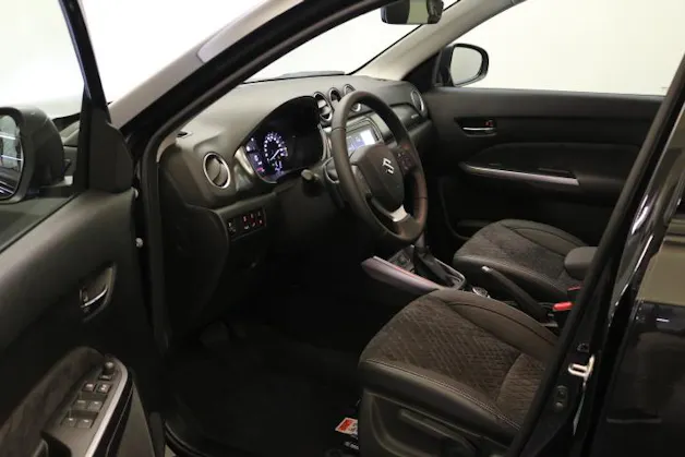 Suzuki Vitara 1.4 T Compact Top Hybrid 4x4