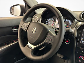 image du véhicule SUZUKI Vitara 1.4 T Compact Top Hybrid 4x4