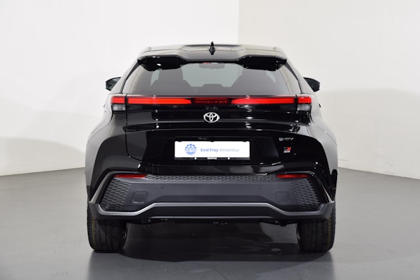 Vehicle image 6