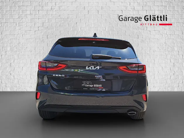 Kia Ceed 1.5 T-GDi MHEV Power