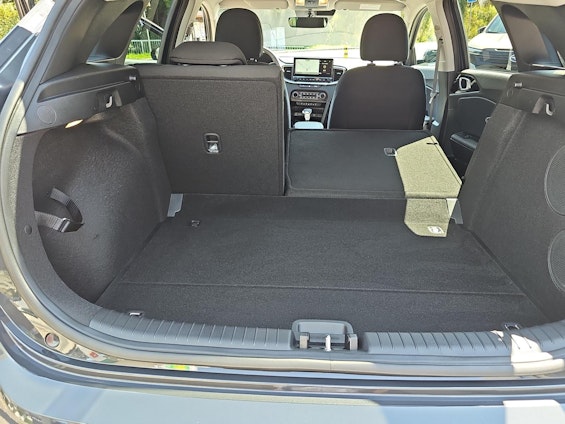 Vehicle image 10 Vehicle image 10