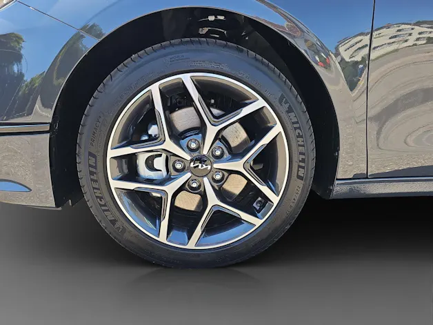 Kia Ceed 1.5 T-GDi MHEV Power