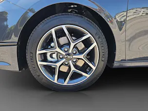 Kia Ceed 1.5 T-GDi MHEV Power