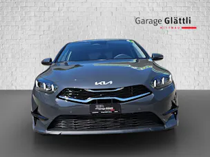 Kia Ceed 1.5 T-GDi MHEV Power