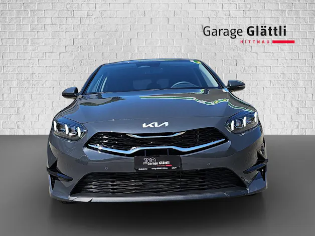 Kia Ceed 1.5 T-GDi MHEV Power