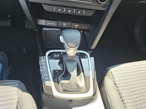 Vehicle image 25 Vehicle image 25