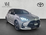 First vehicle image