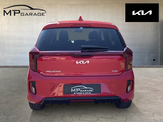 Vehicle image 4 Vehicle image 4