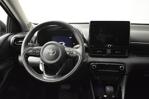 Vehicle image TOYOTA Yaris 1.5 VVT-i HSD Trend